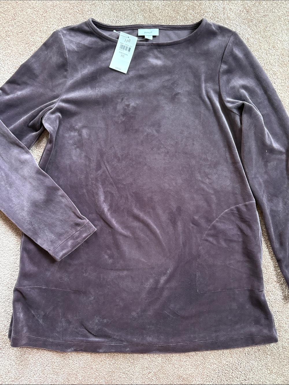 JJill Women’s Velour soft tunic crewneck top with pockets size XS NWT